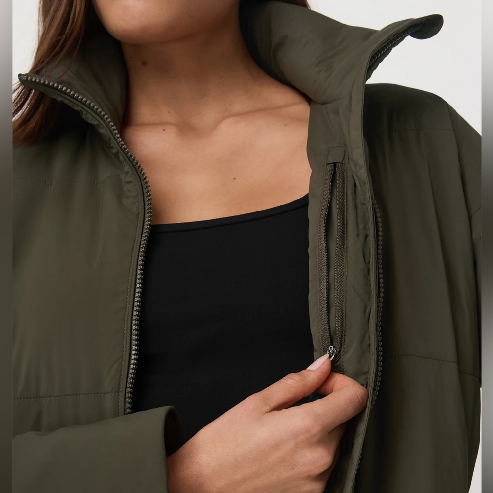 VUORI CANYON INSULATED JACKET•OLIVE•SIZE SMALL - Picture 4 of 15